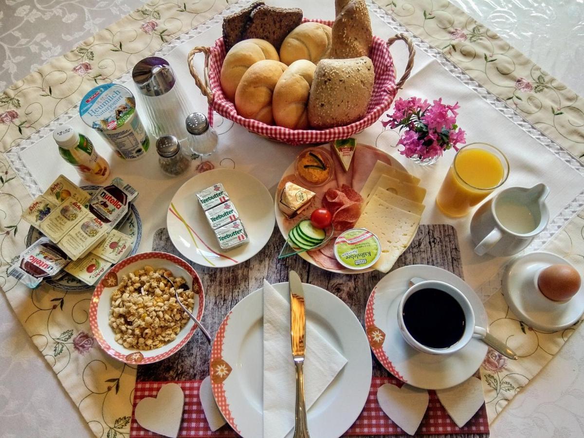 Haus Bodenwinkler Bed and Breakfast Grobming Eksteriør billede
